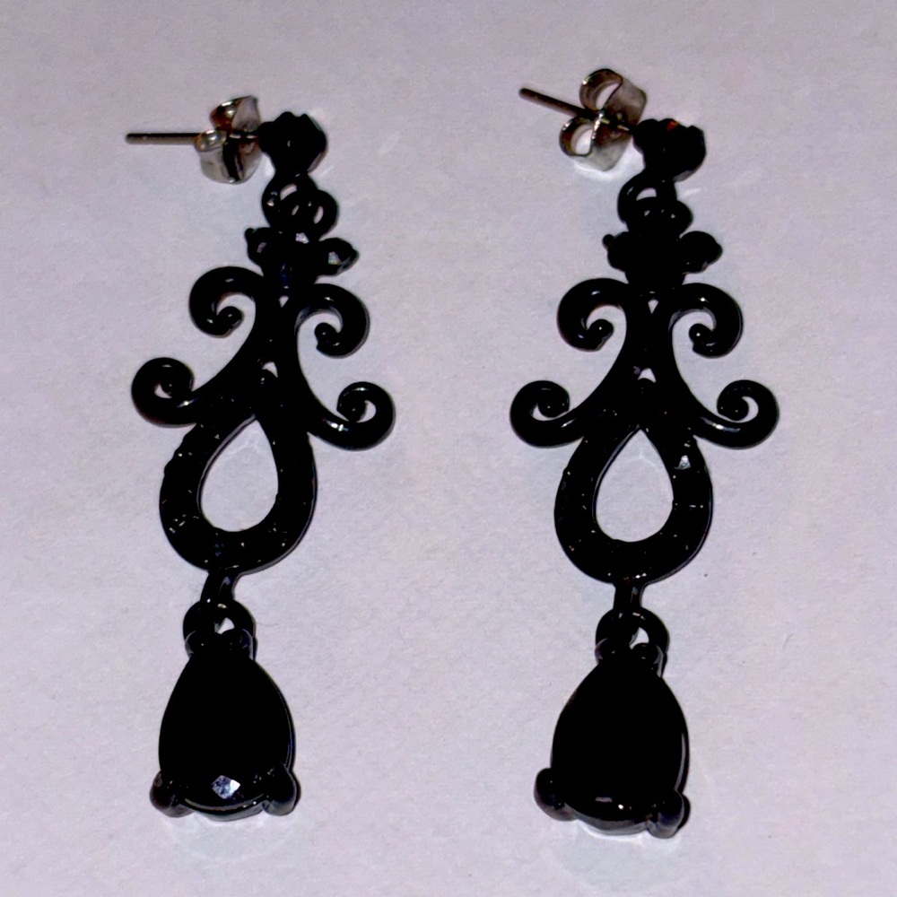 Costume Black chandelier earrings